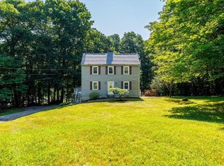 37 Breakneck Rd, Sturbridge, MA 01566