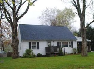 483 Pleasant St, Leicester, MA 01524