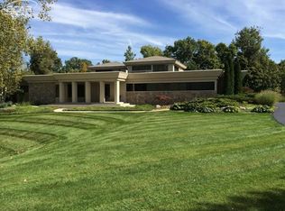 2722 Timber Lane Dr, Flushing, MI 48433
