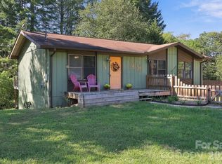 204 Oakdale Rd, Waynesville, NC 28786
