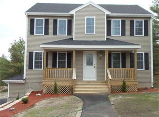 12 Seawood Rd, Wareham, MA 02571