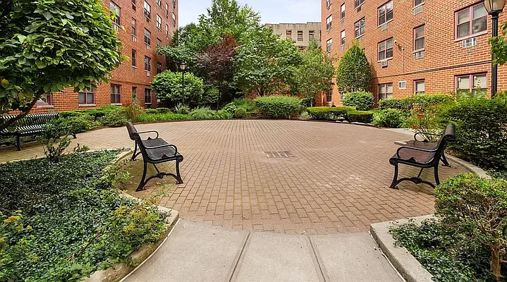 Rented by Elegran | media 26