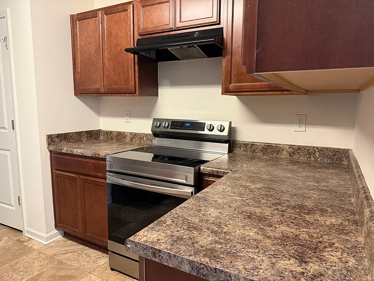 6243 Ellenwood Dr — Photo 26