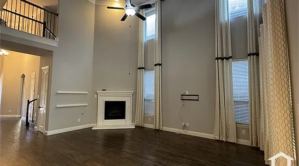5912 Adair Ln — Photo 3