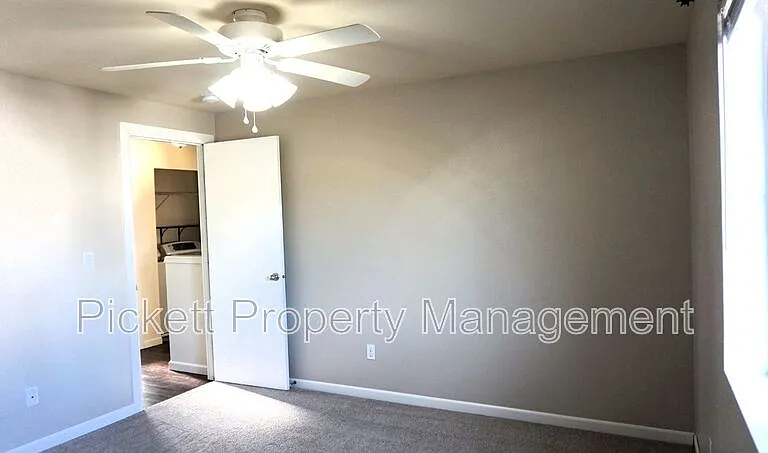 4855 Bowwood Cir NE — Photo 27