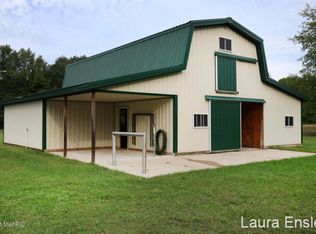 8989 S Luce Ave, Fremont, MI 49412