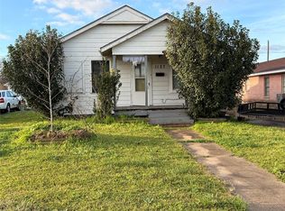 1127 W 4th St, Freeport, TX 77541