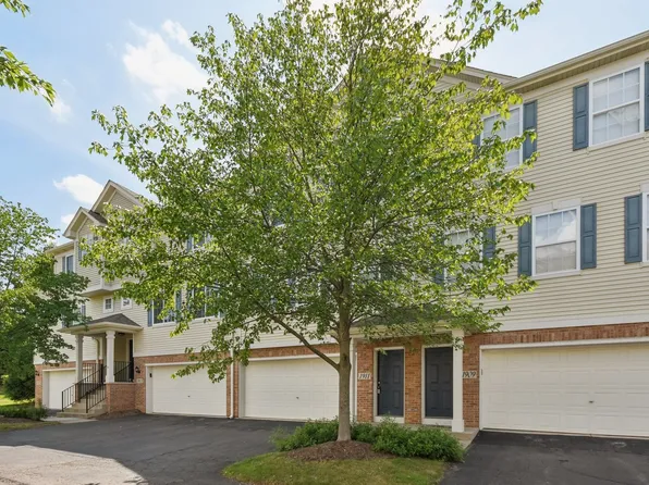 1911 Indian Hill Ln, Aurora, IL 60503