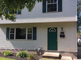 652 Tioga Trl, Willoughby, OH 44094