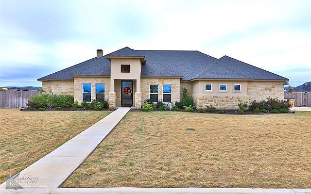 1st image of 133 Vaquero Ct