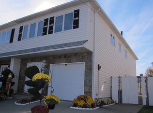 100 Annadale Rd, Staten Island, NY 10312