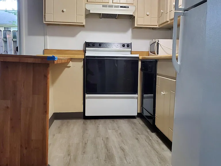 3657 Kenbrooke Ct — Photo 8