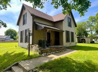 262 W 8th St, Peru, IN 46970
