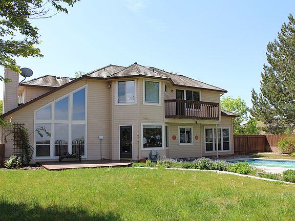 3rd image of 6850 W Hollilynn Dr