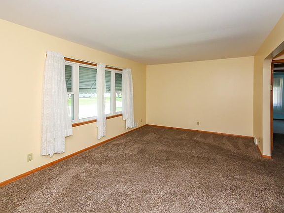 2nd image of 5101 54th Ave N