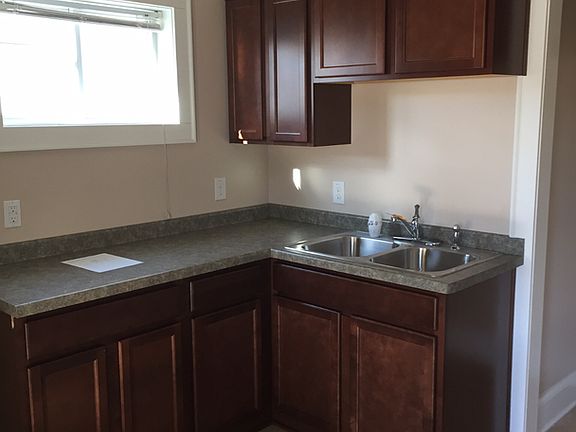 4th image of 3725 W Kilbourn Ave #6414B8091