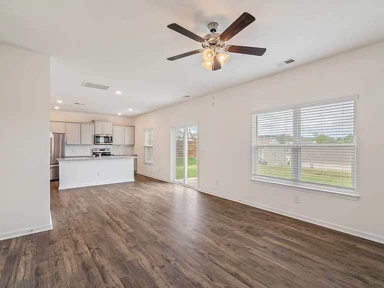 116 Kaley Ln — Photo 14