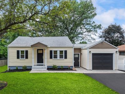 77 Holden St, Shrewsbury, MA, 01545