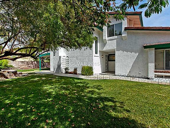 3rd image of 8828 Borla Dr