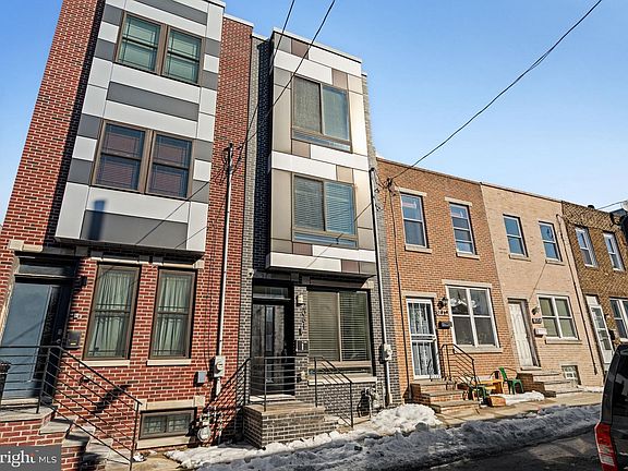 2nd image of 2051 Fernon St