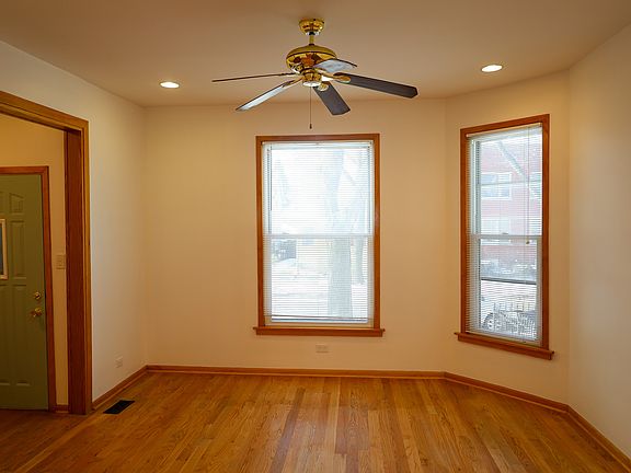 4th image of 4505 N Laporte Ave #1