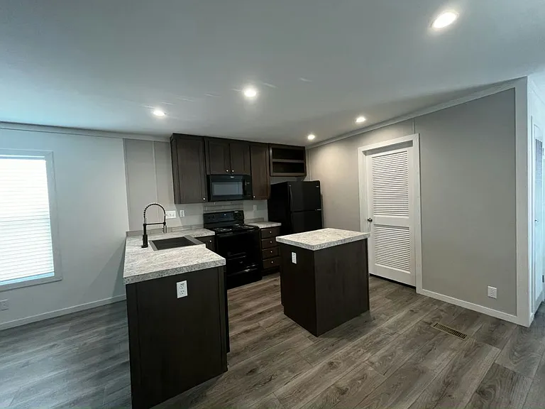 602 N Victoria Rd #MH243-0243 — Photo 8
