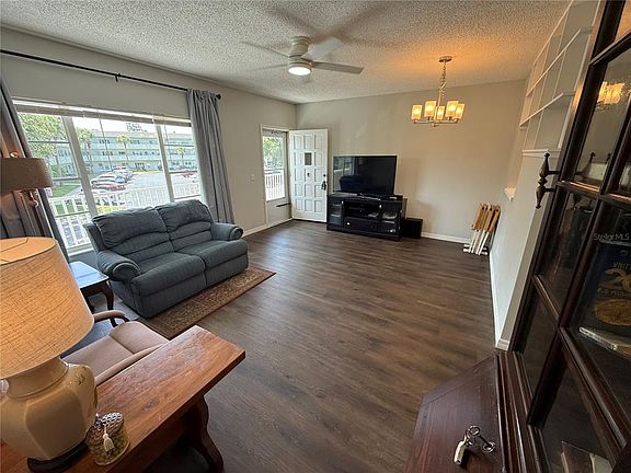 2nd image of 2391 SUMATRAN WAY #63