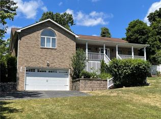 155 Smith Clove Rd, Central Valley, NY 10917