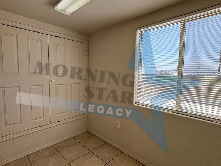 1000 La Fonda Dr — Photo 21