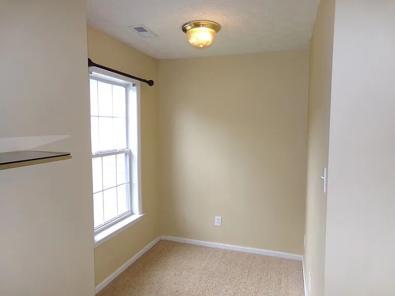 711 Barney Fones Dr — Photo 37