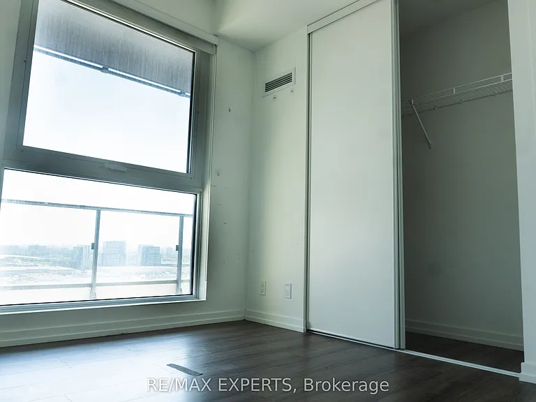 7890 Jane St #1802 — Photo 17