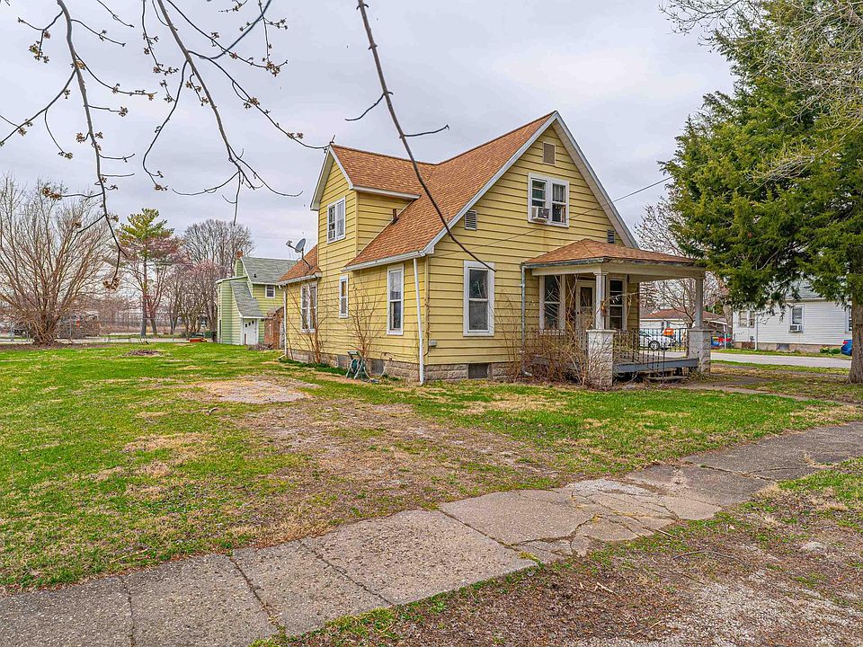 1st image of 1019 N McLean St