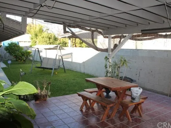 818 W Elm St, Montebello, CA 90640