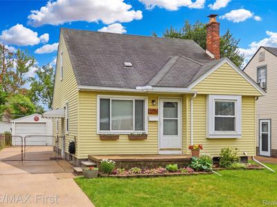22014 California St, Saint Clair Shores, MI, 48080