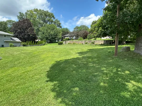 3XX Hemlock Ln, Rockford, IL 61107