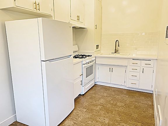 5th image of 358 Shults St #14