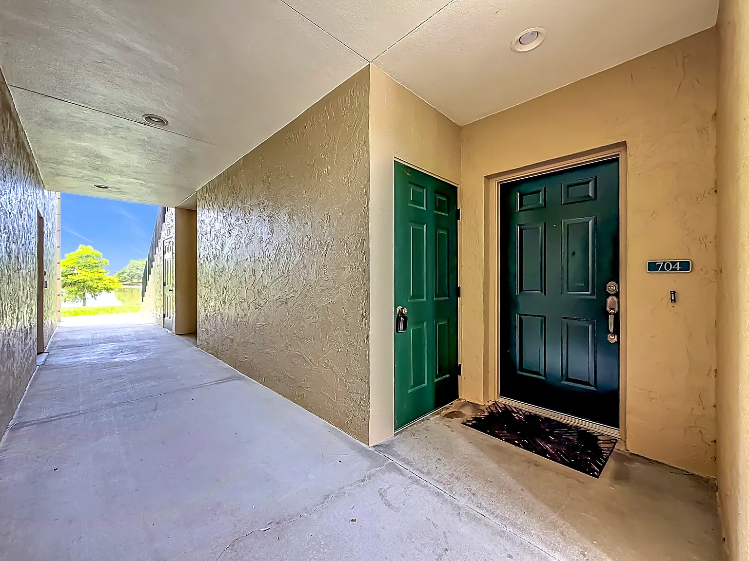 2 bed, 1017 sqft, $1,450 — Photo 4