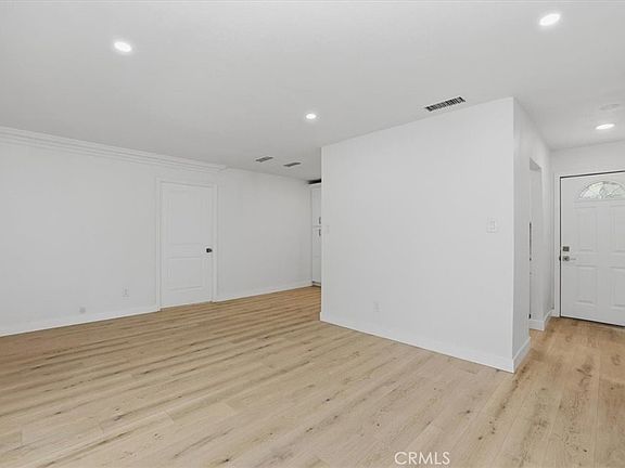 3rd image of 6490 Hillside Ave