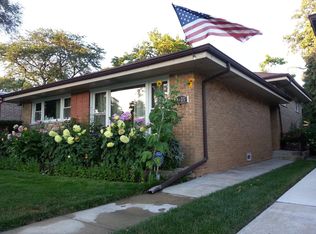 5835 N Jersey Ave, Chicago, IL 60659