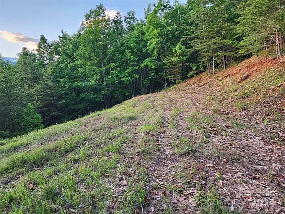 4th image of 87 Mountain Lookout Dr