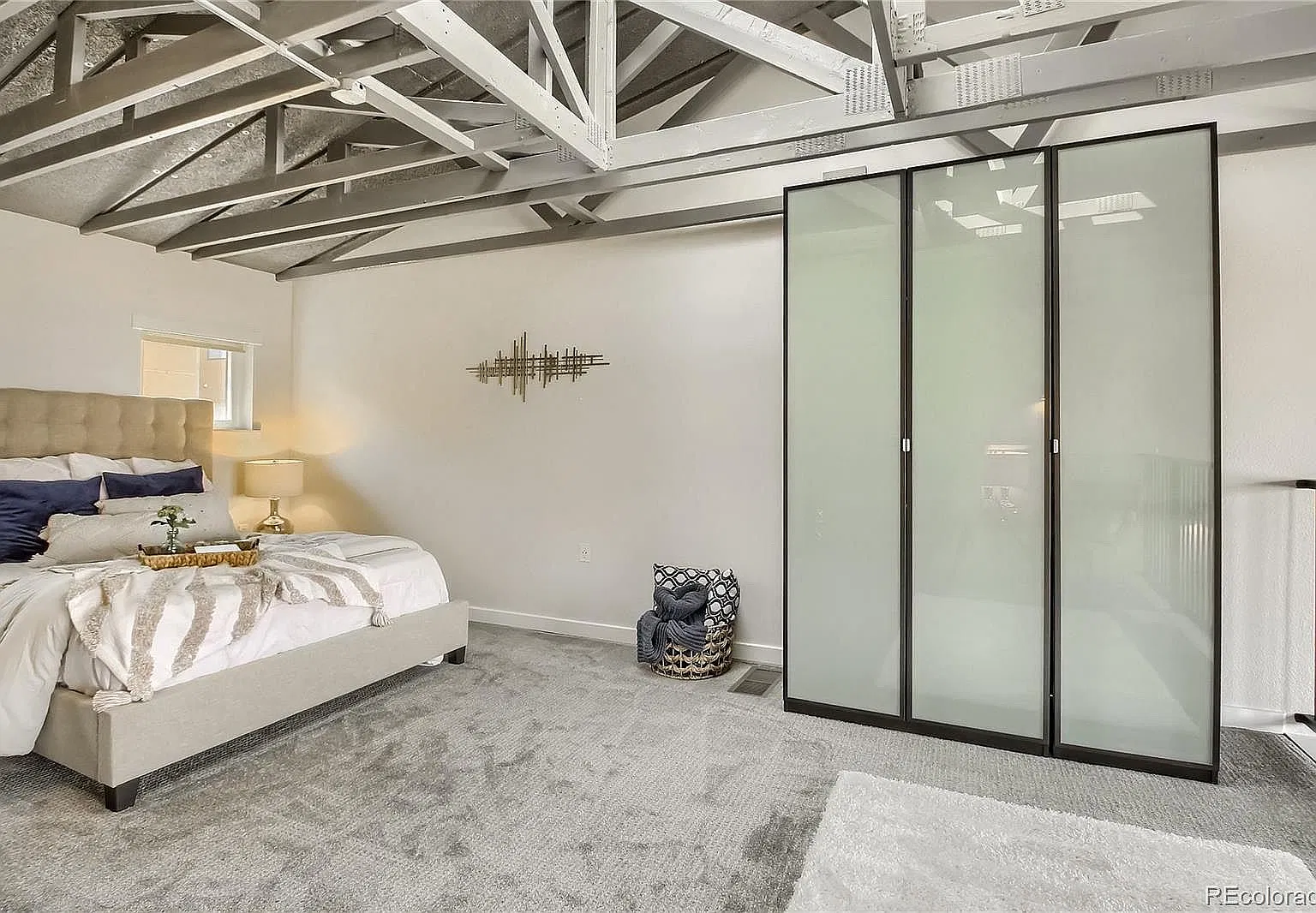 1 bed, 850 sqft, $2,300 — Photo 3
