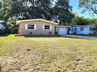 1360 S Hillcrest Ave, Clearwater, FL 33756