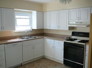 121 Altmeyer St, Pittsburgh, PA 15215