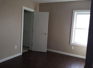 25 Market St APT 1, Fitchburg, MA 01420