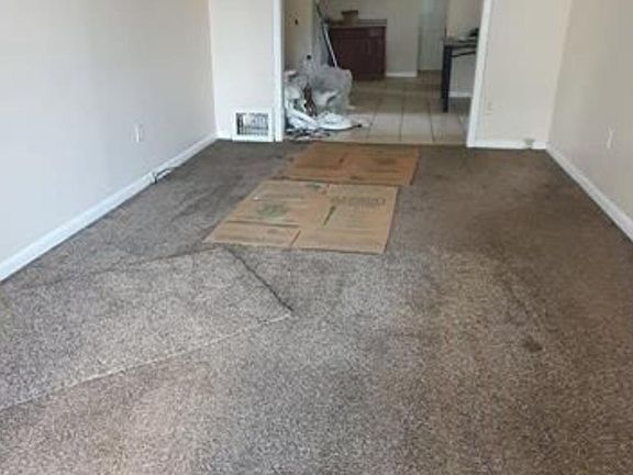 4th image of 7235 Fisher Ave W