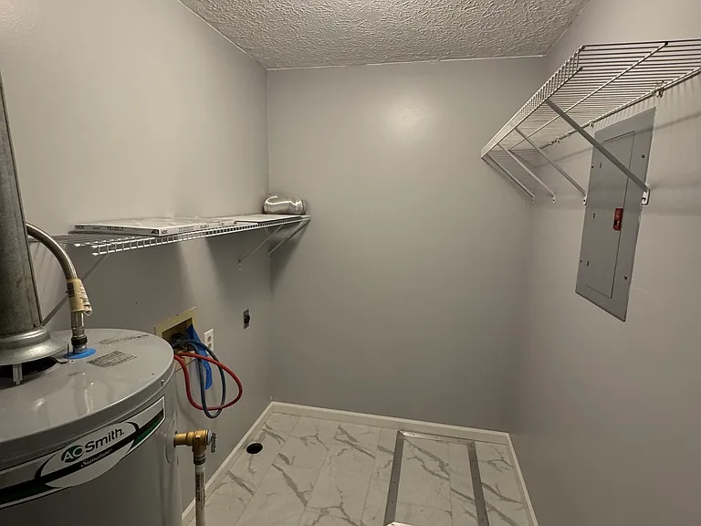 3837 Millstone Rd #3837 — Photo 22