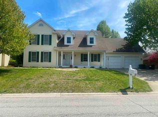 640 Misty Harbour Ct, Mishawaka, IN