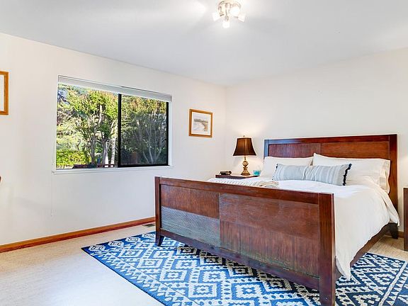 5th image of 1 Valley Ln