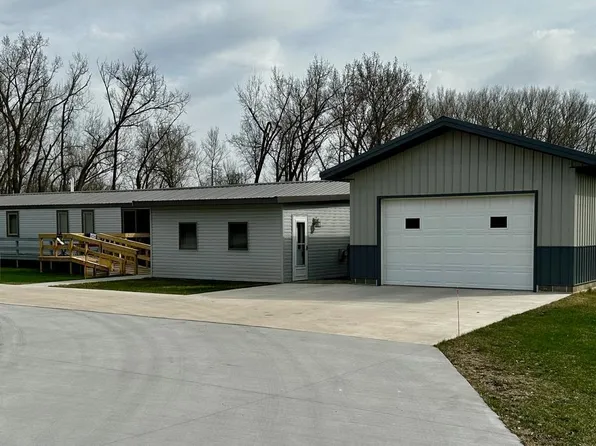 10 State Highway 55, Farwell, MN 56327