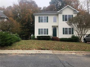 106 Lake Pointe Dr, Newport News, VA 23603